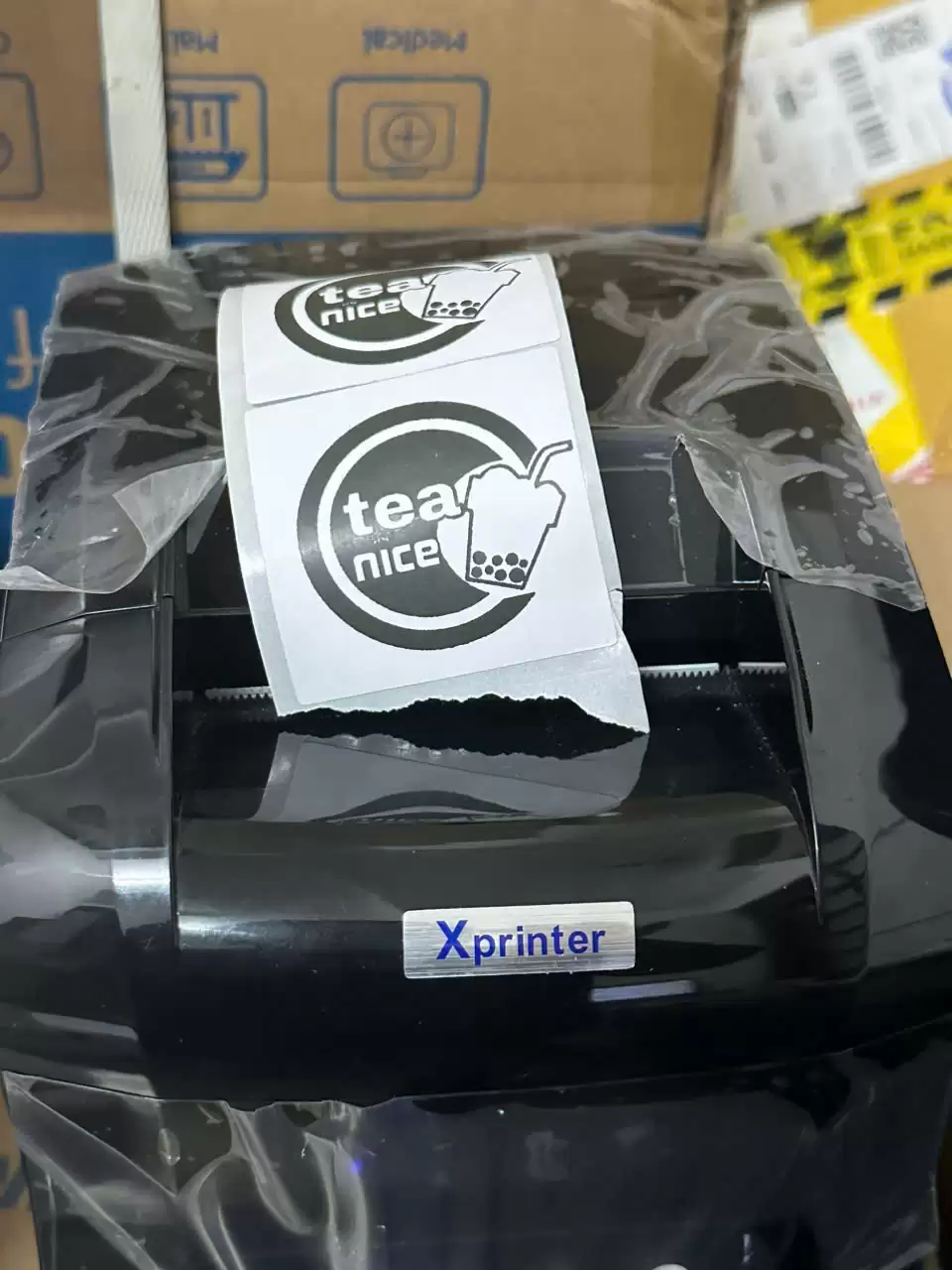 giấy in nhiệt ghtk 5x5 cm Giấy In Tem Nhiệt 50x50mm – Cuộn 30m Thùng 100 cuộn