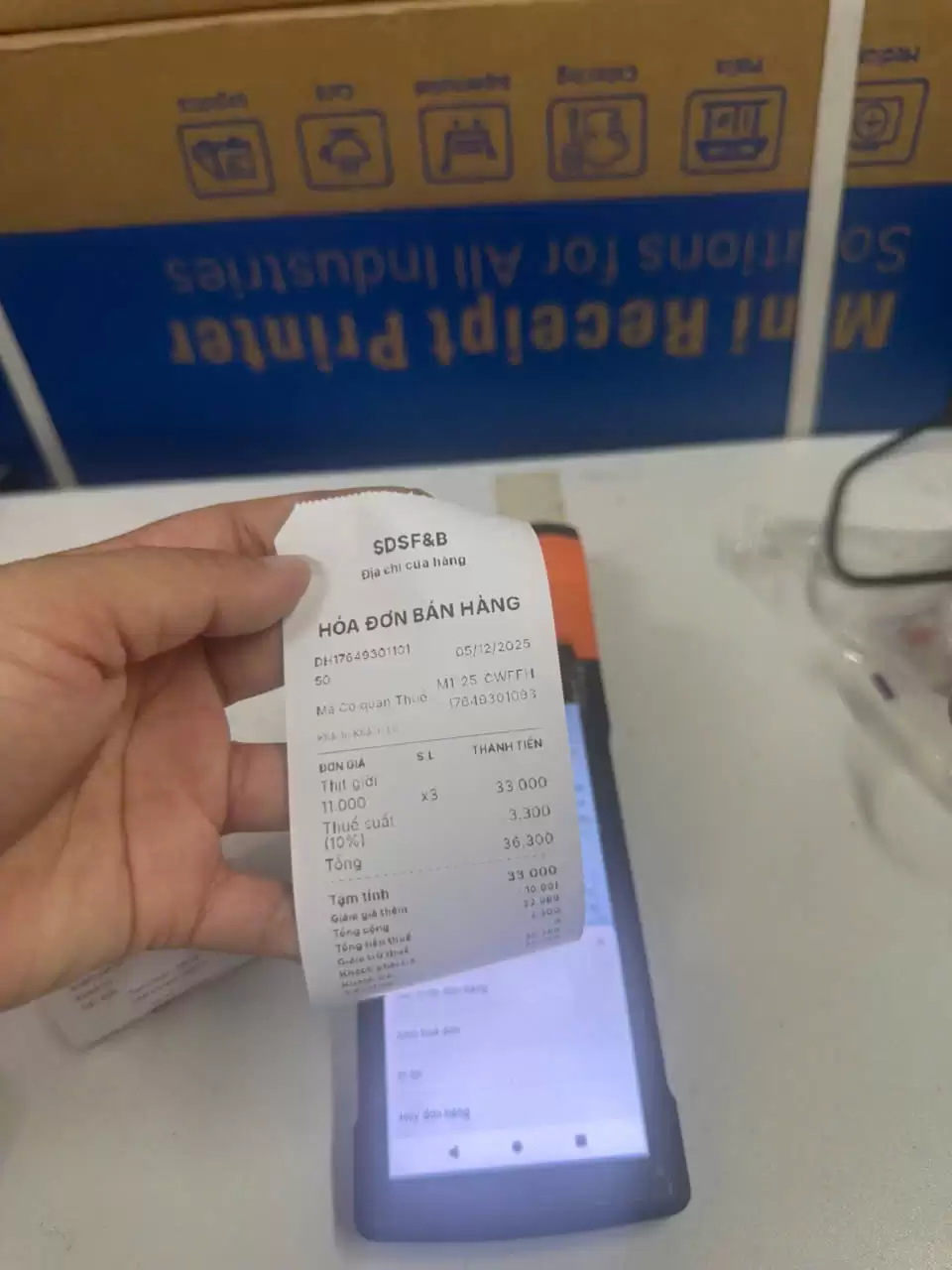 THANH LÝ MÁY POS SUNMI V2S (3G/32G) THANH LÝ MÁY POS SUNMI V2S (3G/32G) – IN BILL SAPO