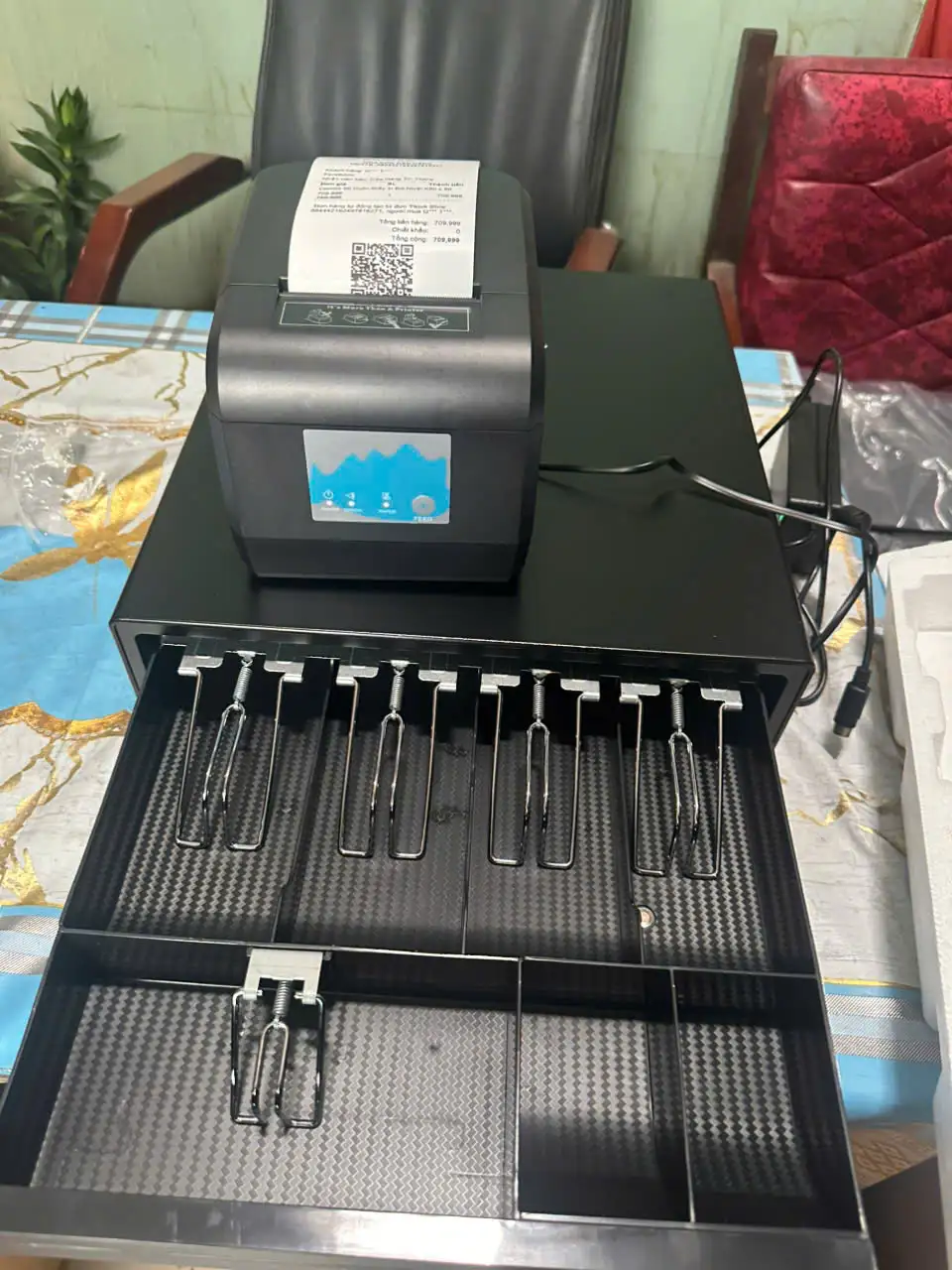 Ngăn kéo đựng tiền 5 ngăn kẹp Ngăn Kéo Đựng Tiền Thu Ngân 5 Ngăn Kẹp Tiền